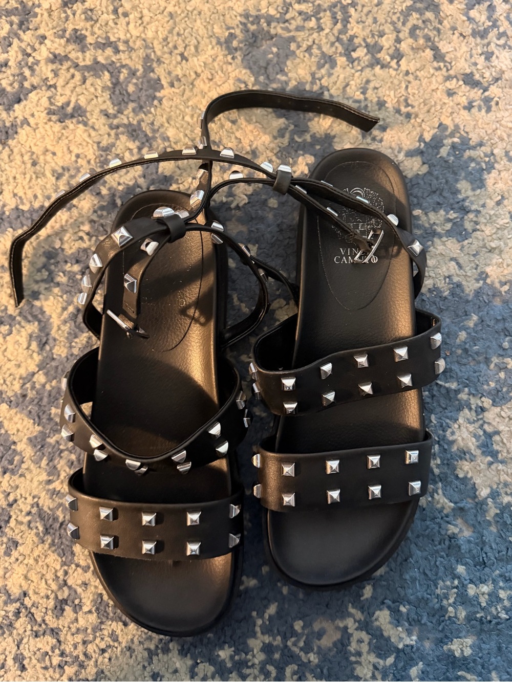 Vince camuto studded Sandles